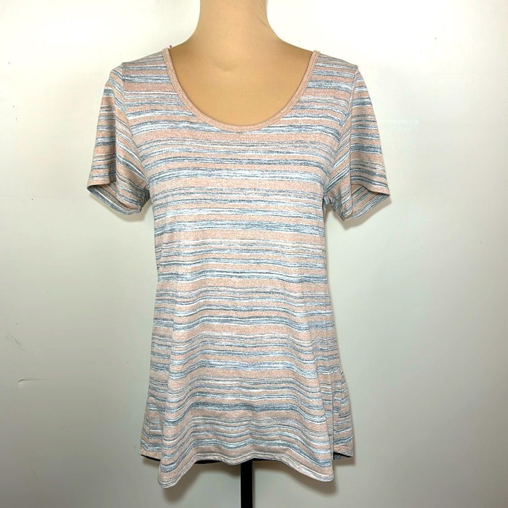 LulaRoe short sleeve tunic size medium